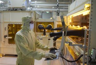 以新材料技術(shù)研發(fā)為引擎，助力綏江縣產(chǎn)業(yè)高質(zhì)量發(fā)展